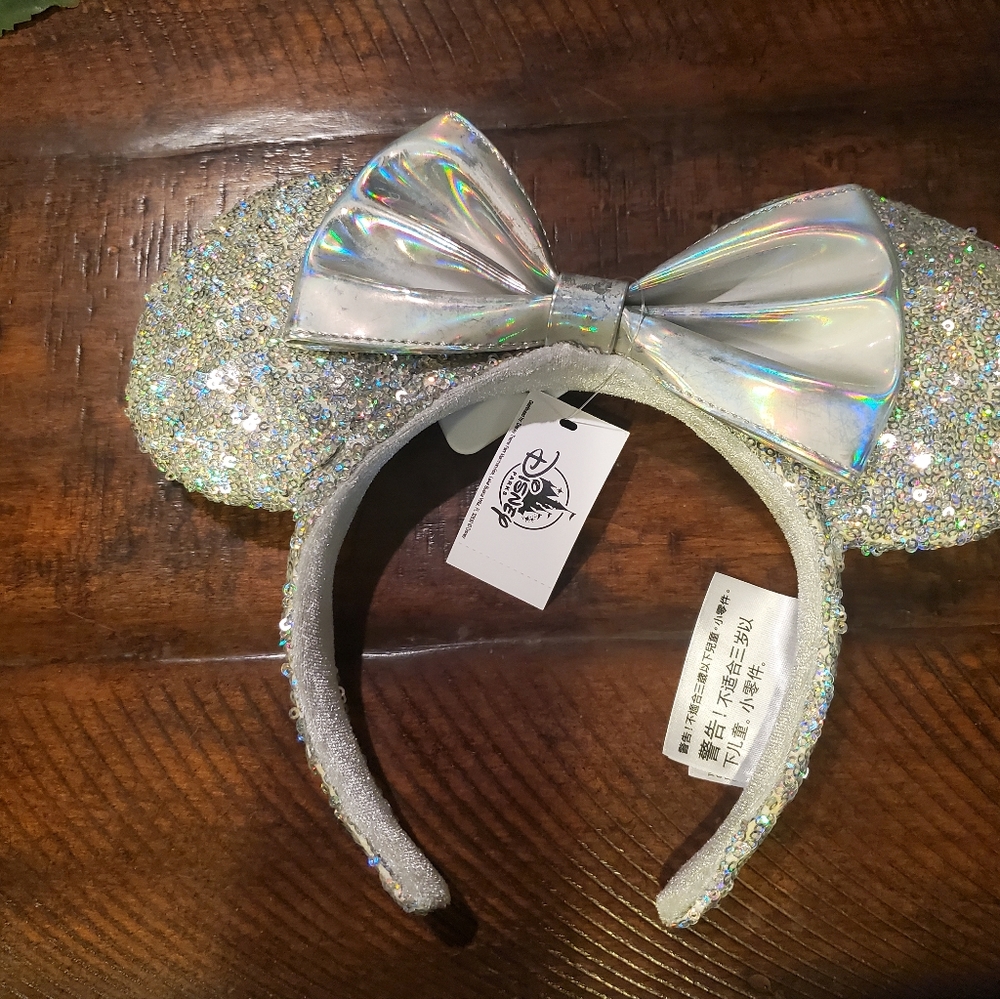 Disney's mickey mouse ears